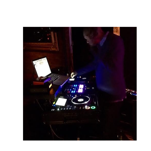 DJSlidin Live | Reggae Radio