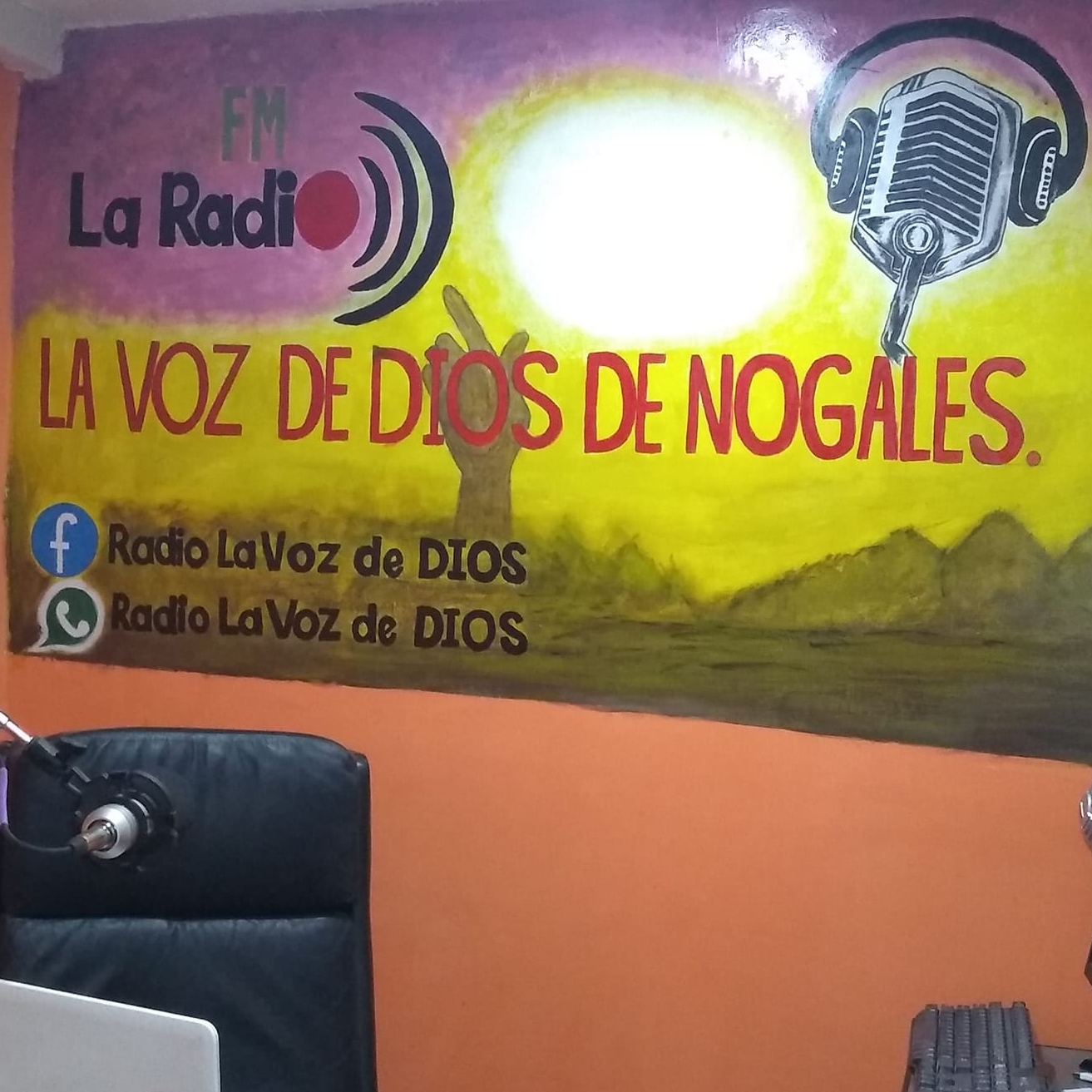 La Radio La Voz de Dios de Nogales